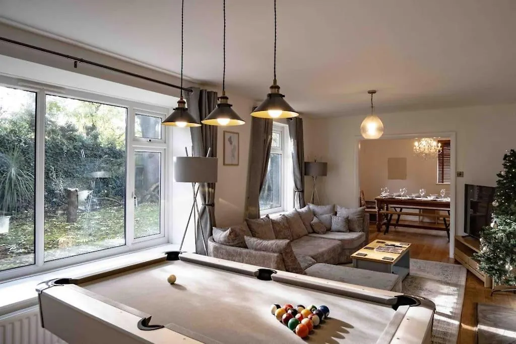 Hot Tub Cottage - Cross Lane Leeds  Reino Unido