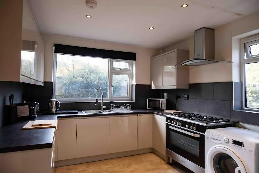 Hot Tub Cottage - Cross Lane Leeds  Reino Unido